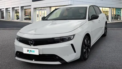 Usata Opel Astra Business 181 CV (133 kW) 2022 Bianco Station wagon