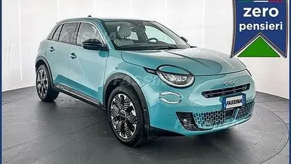 Usata Fiat 600 La Prima 101 CV (74 kW) 2025 SUV