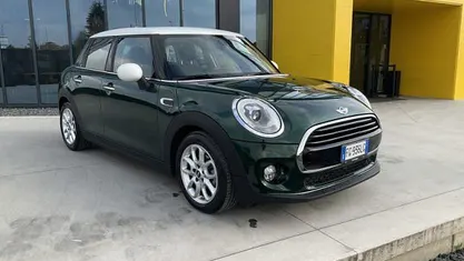 Usata Mini Cooper 136 CV (100 kW) 2016 Utilitaria