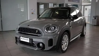 Grigio / gray Usata 2020 Mini Cooper S Countryman SUV | 23.900 € (Buon prezzo)