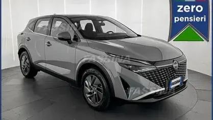Usata Nissan Qashqai Acenta 140 CV (102 kW) 2025 Grigio SUV