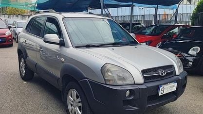 Usata Hyundai Tucson Active 140 CV (102 kW) 2006 Grigio SUV