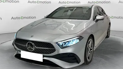 Usata Mercedes A180 Advanced Plus 136 CV (100 kW) 2025 Argento Utilitaria