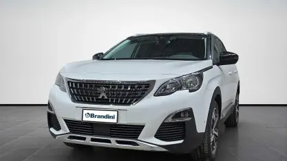Usata Peugeot 3008 Allure 120 CV (88 kW) 2017 Bianco madreperla SUV
