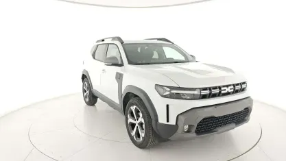 Nuova Dacia Duster Essentiel 122 CV (89 kW) 2025 Bianco SUV