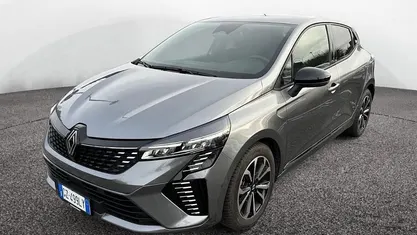 Usata 2025 Renault Clio V Techno Due volumi | 17.500 € (Buon prezzo)