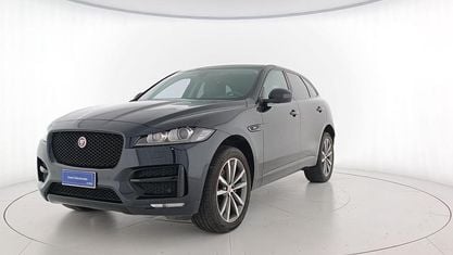 Begagnad Jaguar F-Pace Pure 180 HK (132 kW) 2018 Svart SUV
