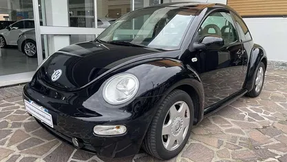 Usata VW New Beetle 102 CV (75 kW) 2002 Utilitaria