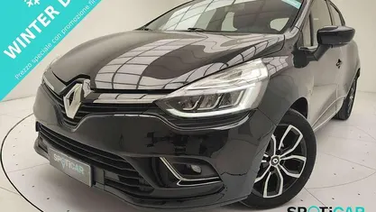 Nero Usata 2019 Renault Clio IV Intens Berlina | 9986 € (Buon prezzo)