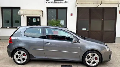Usata VW Golf V GTI 200 CV (147 kW) 2007 Grigio Berlina