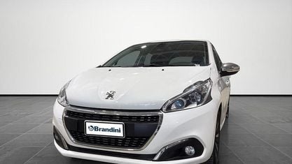Second-hand Peugeot 208 Allure 82 CP (60 kW) 2017 Alb Hatchback