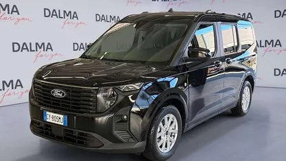 Nero Usata 2025 Ford Tourneo Courier Titanium Monovolume | 20.990 € (Ottimo prezzo)