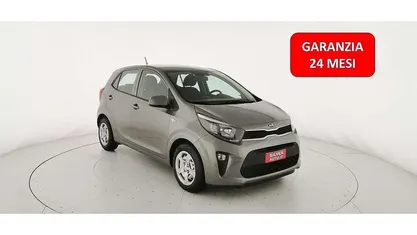 Usata Kia Picanto Active 67 CV (49 kW) 2019 Argento metallizzato Utilitaria