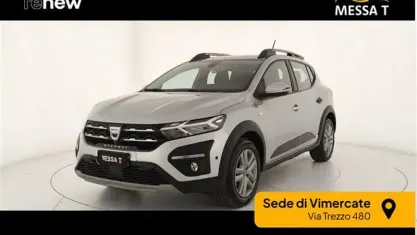 Usata Dacia Sandero Comfort 101 CV (74 kW) 2022 Grigio chiaro