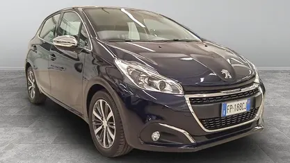 Usata Peugeot 208 Allure 82 CV (60 kW) 2018 Utilitaria