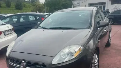 Usata Fiat Bravo Emotion 120 CV (88 kW) 2007 Marrone Utilitaria
