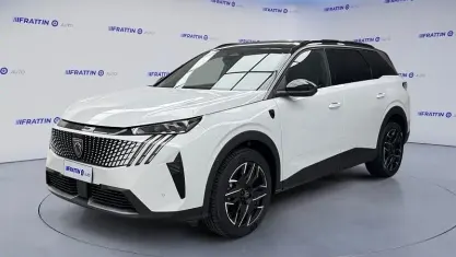 Usata Peugeot 5008 GT 145 CV (106 kW) 2025 Bianco SUV