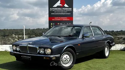 Usata Jaguar XJ 199 CV (146 kW) 1990 Blu Berlina