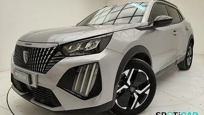 Usata Peugeot 2008 Allure 101 CV (74 kW) 2025 Grigio SUV