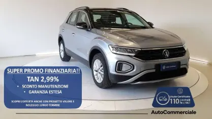 Usata VW T-Roc Life 116 CV (85 kW) 2025 Argento SUV