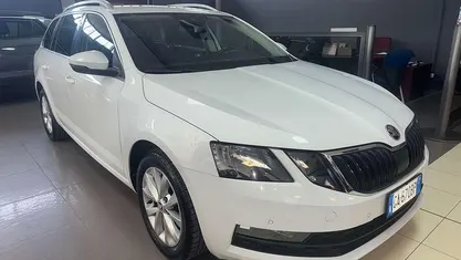 Usata Skoda Octavia G-TEC Style 131 CV (96 kW) 2020 Bianco Station wagon