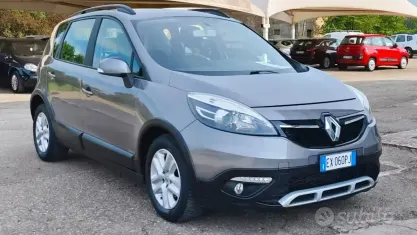 Usata Renault Scénic XMOD 110 CV (80 kW) 2014 Other Monovolume