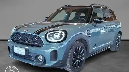 Begagnad Mini Cooper SD Countryman Classic 190 HK (139 kW) 2023 Grön SUV
