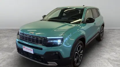 Usata Jeep Avenger Summit 101 CV (74 kW) 2024 Bianco SUV