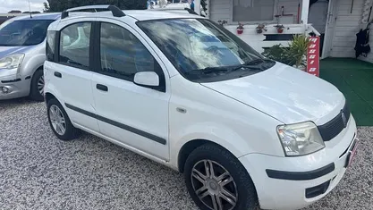 Usata Fiat Panda Dynamic 54 CV (39 kW) 2004 Bianco Utilitaria