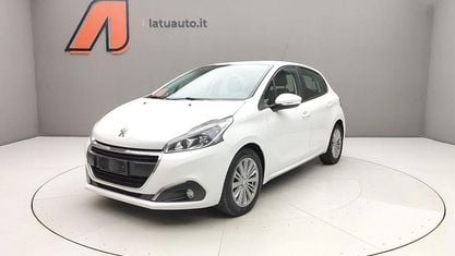 Begagnad Peugeot 208 Active 75 HK (55 kW) 2018 Vit Halvkombi
