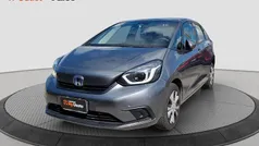 Grigio antracite Usata 2021 Honda Jazz Elegance Due volumi | 16.500 € (Buon prezzo)