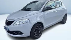 Grigio metallizzato Usata 2021 Lancia Ypsilon Gold Due volumi | 12.200 € (Buon prezzo)