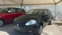 Nero Usata 2009 Fiat Grande Punto Dynamic Due volumi | 1990 € (Buon prezzo)