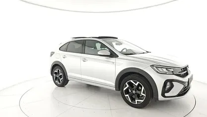 Usata VW Taigo R-line 116 CV (85 kW) 2025 Argento SUV