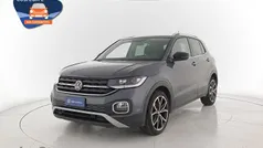 Smoky grey metallizzato Usata 2022 VW T-Cross Advance SUV | 17.800 € (Buon prezzo)