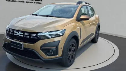 Usata Dacia Sandero Extreme 101 CV (74 kW) 2024 Caffe' latte Berlina