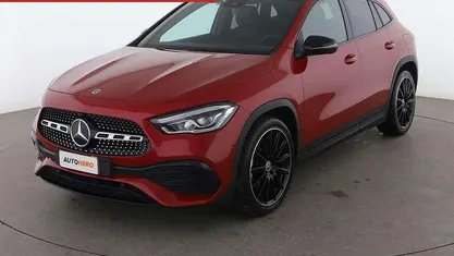 Usata 2023 Mercedes GLA200 Premium SUV | 37.899 € (Buon prezzo)