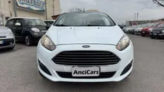 Bianco Usata 2016 Ford Fiesta Due volumi | 4990 € (Super prezzo)