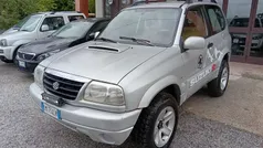 Argento Usata 2004 Suzuki Grand Vitara SUV | 5600 € (Buon prezzo)