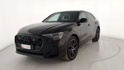 Usata Audi Q8 S-Line 286 CV (210 kW) 2025 Nero SUV