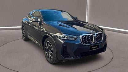 Begagnad BMW X4 Comfort Edition 190 HK (139 kW) 2023 Grå SUV