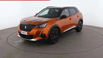 Usata Peugeot 2008 GT-line 131 CV (96 kW) 2020 Arancio SUV