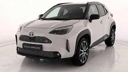 Usata Toyota Yaris Cross Sport 116 CV (85 kW) 2023 Grigio SUV