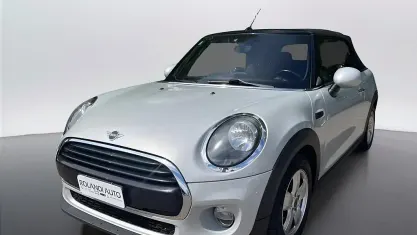 Usata Mini Cooper D Cabriolet 116 CV (85 kW) 2019 Argento Cabrio