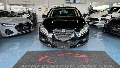Usata Lancia Delta 120 CV (88 kW) 2010 Nero Utilitaria