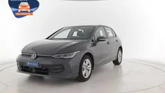 Usata 2025 VW Golf VIII Life Tre volumi | 28.200 € (Buon prezzo)