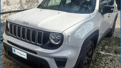 Usata Jeep Renegade Longitude 120 CV (88 kW) 2022 Bianco SUV