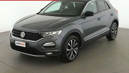 Usata VW T-Roc Style 150 CV (110 kW) 2019 Grigio SUV