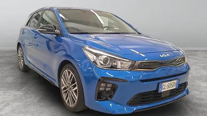 Usata Kia Rio GT-Line 101 CV (74 kW) 2022 Blu Berlina