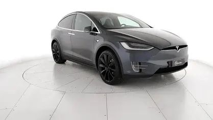 Usata Tesla Model X 168 kW (229 CV) 2017 SUV